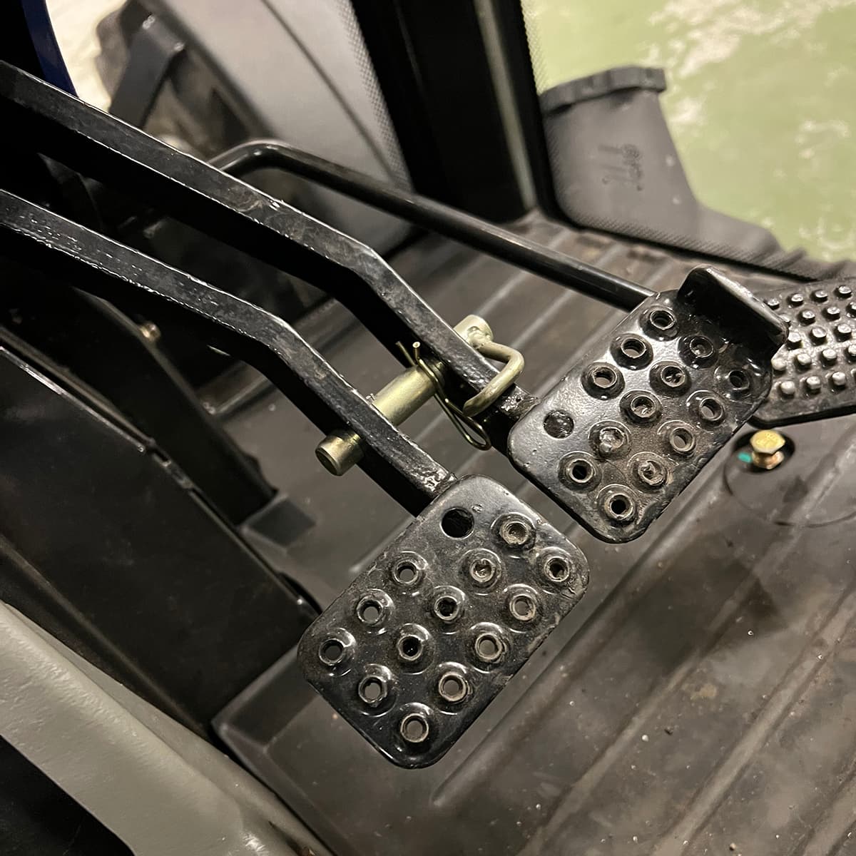 Traktor Lovol 25 hk med frontlæsser, uden førerhus, Stage V