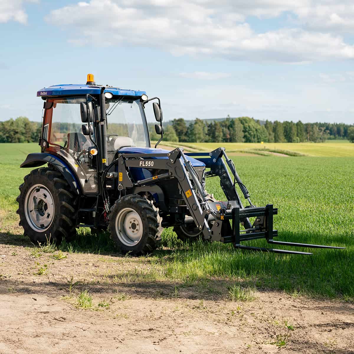 Frontlæsser til traktor T504H, inkl. betjeningsventiler