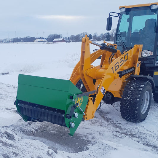 Sandspreder 1,3 m, frontmonteret, Trima